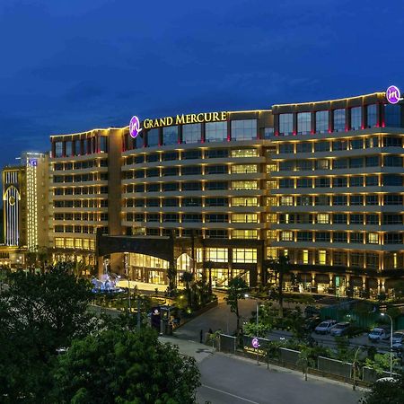 Grand Mercure Yangon Golden Empire Екстер'єр фото