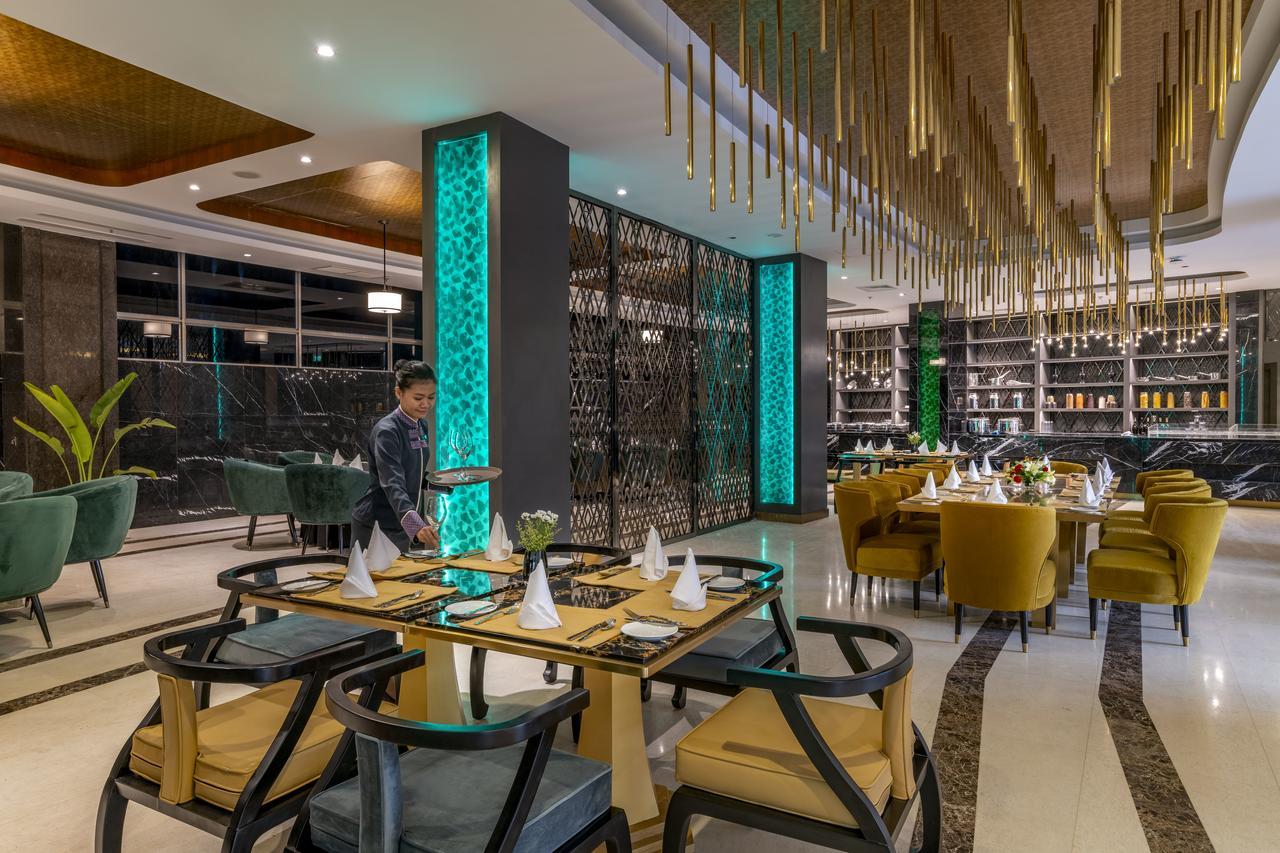 Grand Mercure Yangon Golden Empire Екстер'єр фото