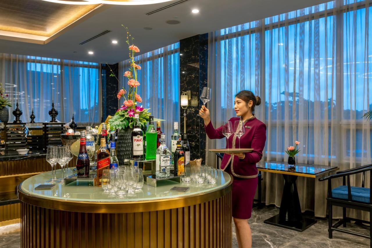 Grand Mercure Yangon Golden Empire Екстер'єр фото