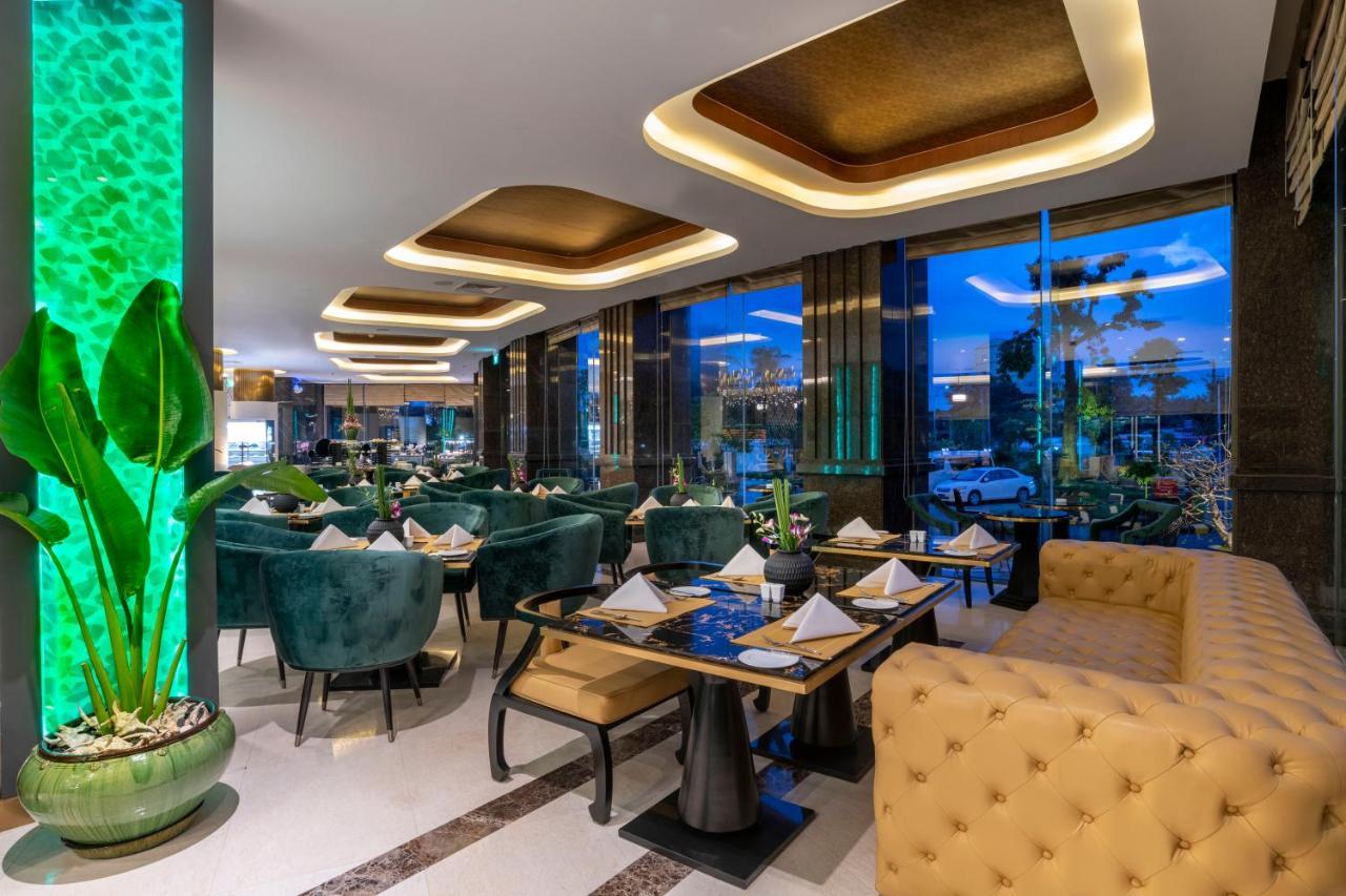 Grand Mercure Yangon Golden Empire Екстер'єр фото