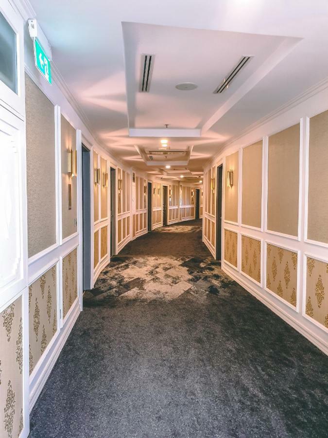 Grand Mercure Yangon Golden Empire Екстер'єр фото